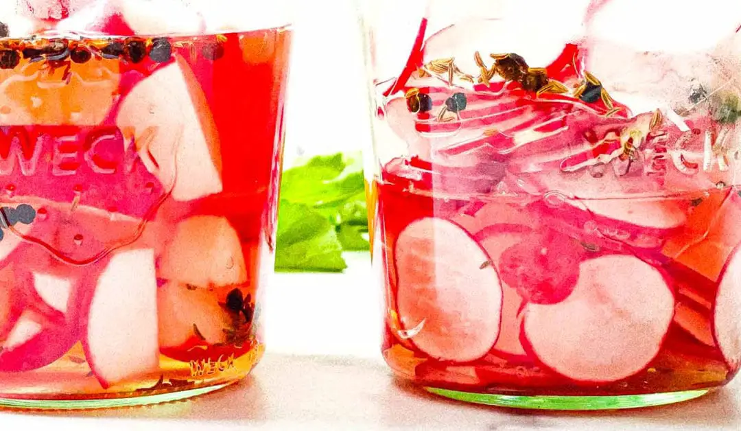 Quick Pickled Radishes