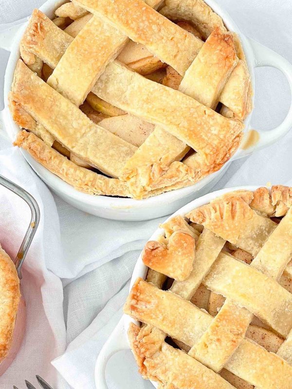 Apple Pie with Vegan Pie Crust