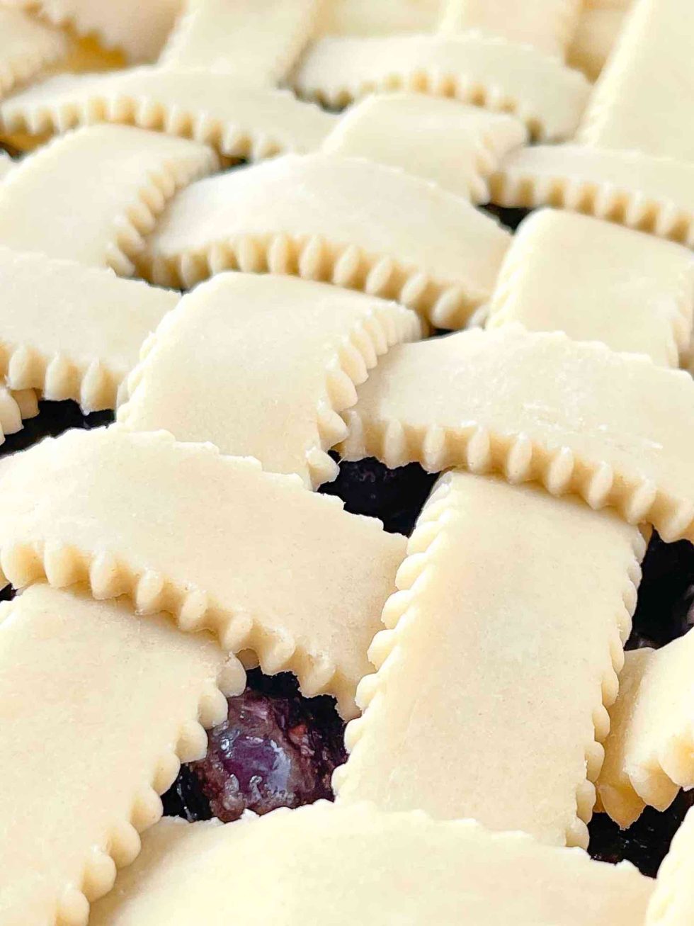 How to Make Lattice Pie Crust (tutorial) Basil Food Journal